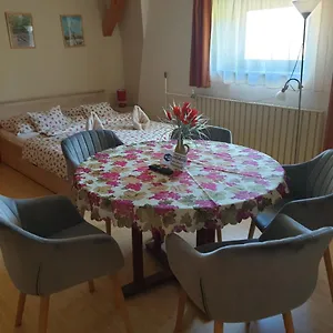 Appartement Vécsey Apartman Eger